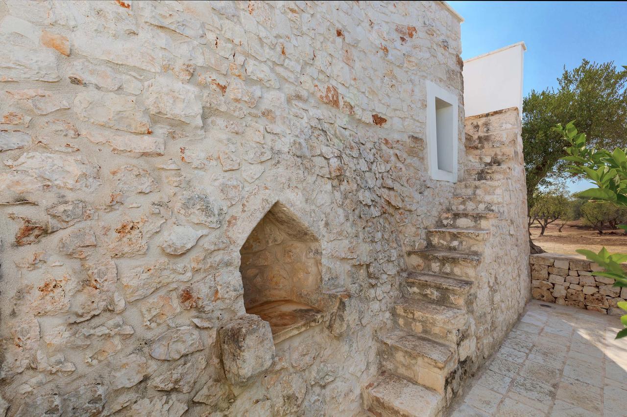 Casale Con Cipresso Ostuni Exterior foto