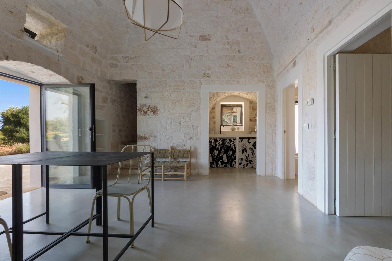 Casale Con Cipresso Ostuni Exterior foto