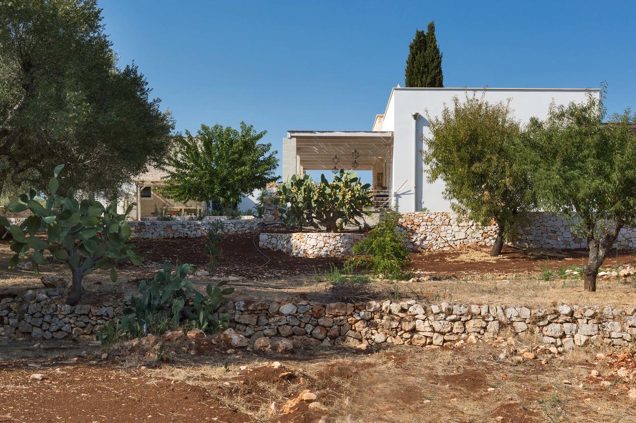 Casale Con Cipresso Ostuni Exterior foto