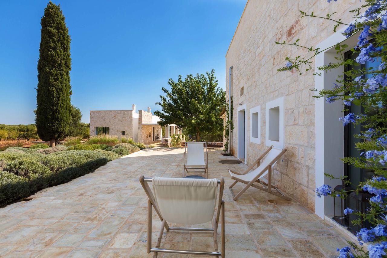 Casale Con Cipresso Ostuni Exterior foto