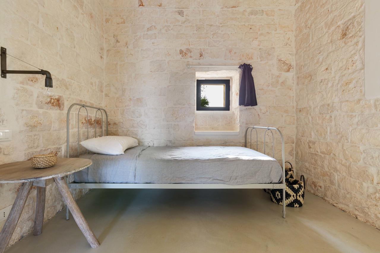 Casale Con Cipresso Ostuni Exterior foto