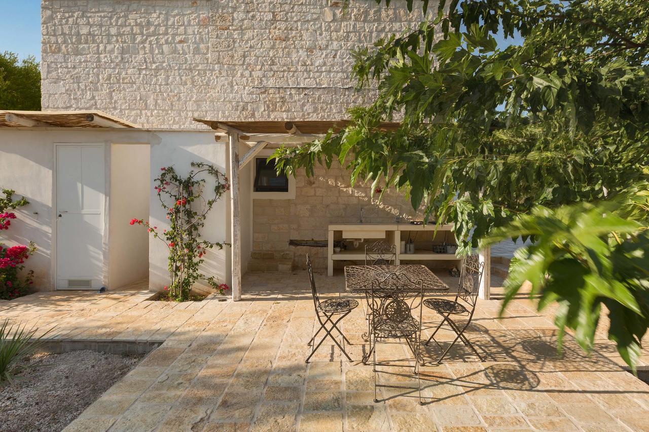 Casale Con Cipresso Ostuni Exterior foto