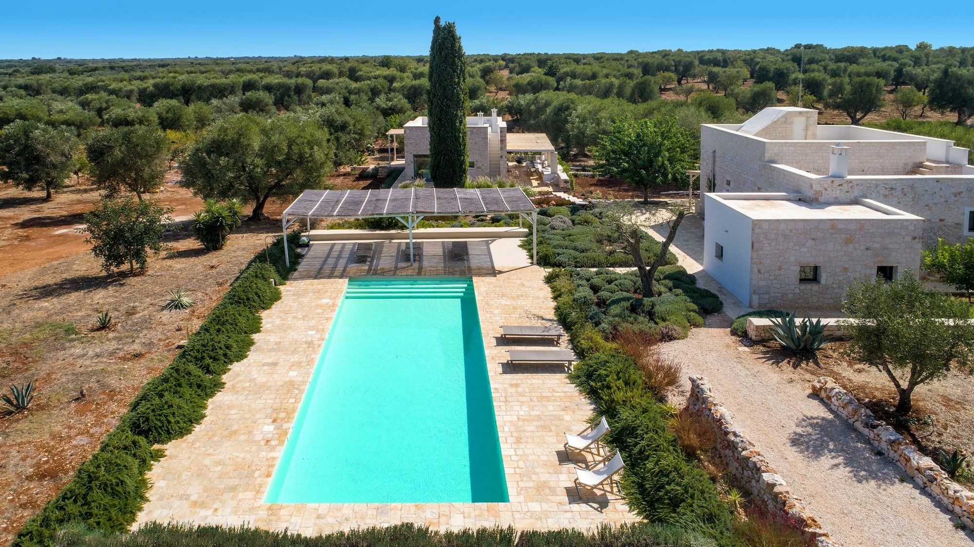 Casale Con Cipresso Ostuni Exterior foto